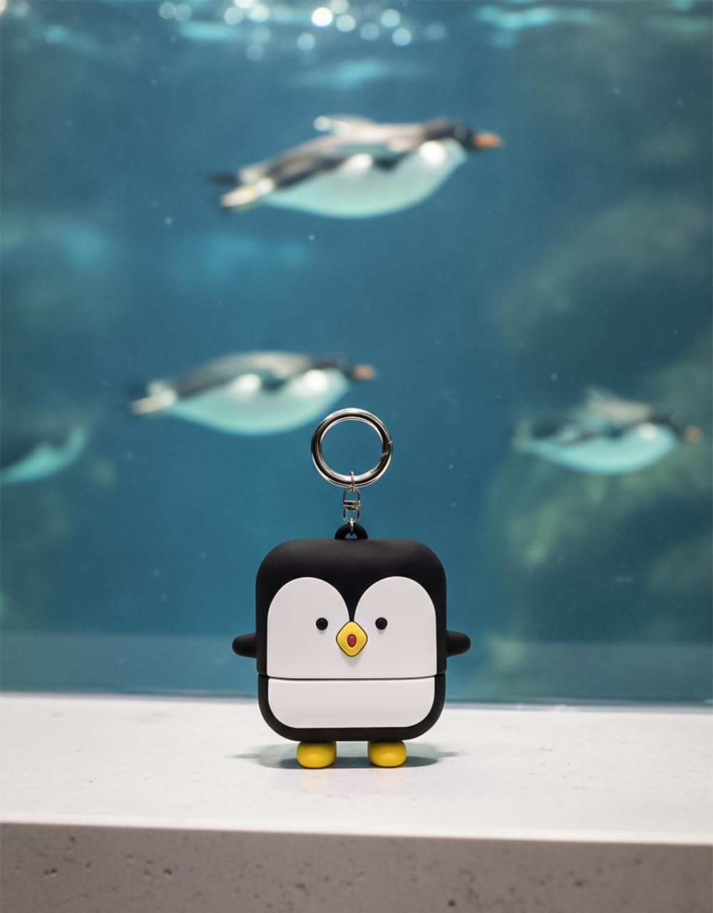 LLAVERO KAHI AIRY FIT SUN STICK PINGUINO DE SILICONA - 2