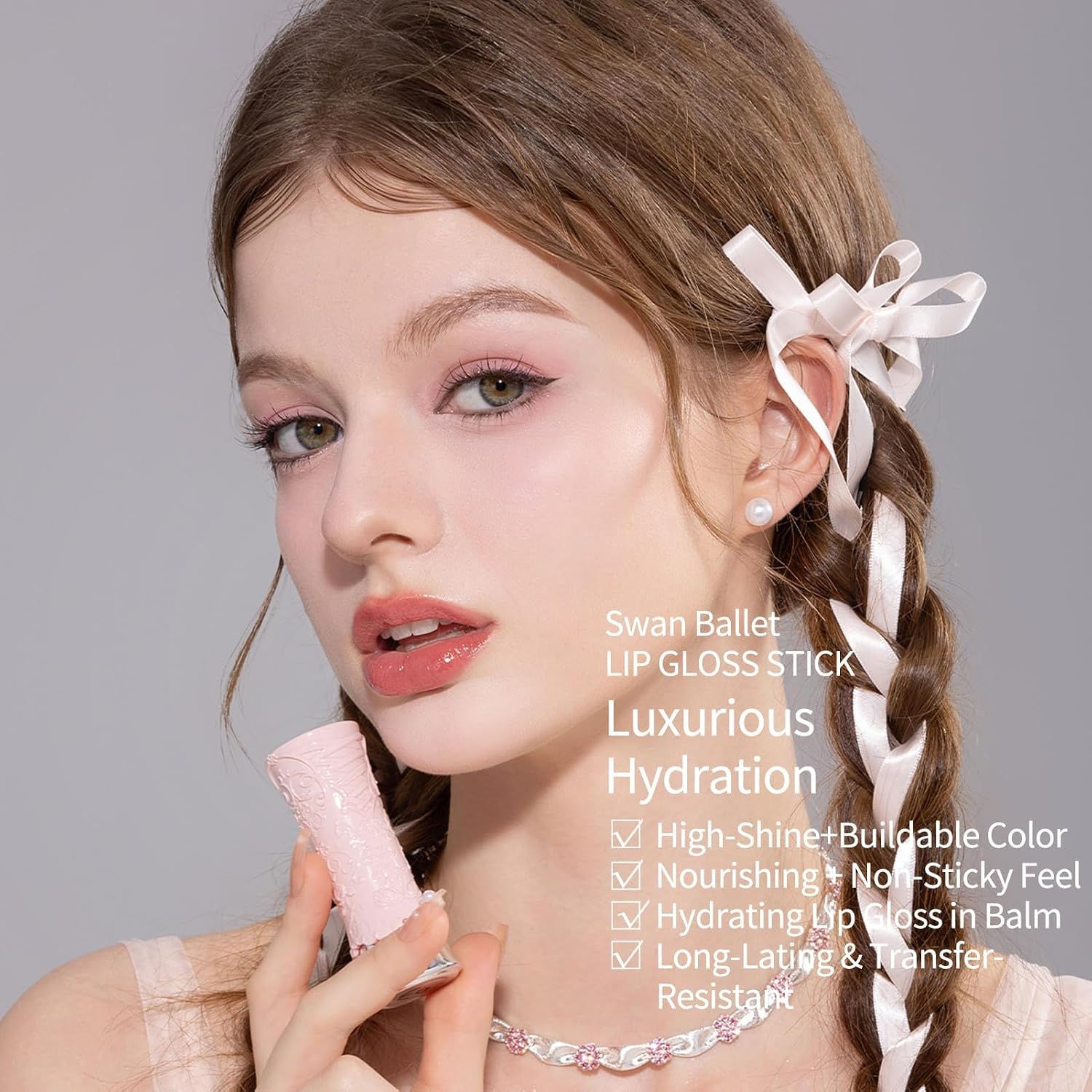 SET DE MAQUILLAJE FLOWER KNOWS SWAN BALLET 5 PIEZAS CON LABIAL SHINE B03, RUBOR EN POLVO 05, PALETA DE SOMBRAS 01, BOLSO DE LONA - 4