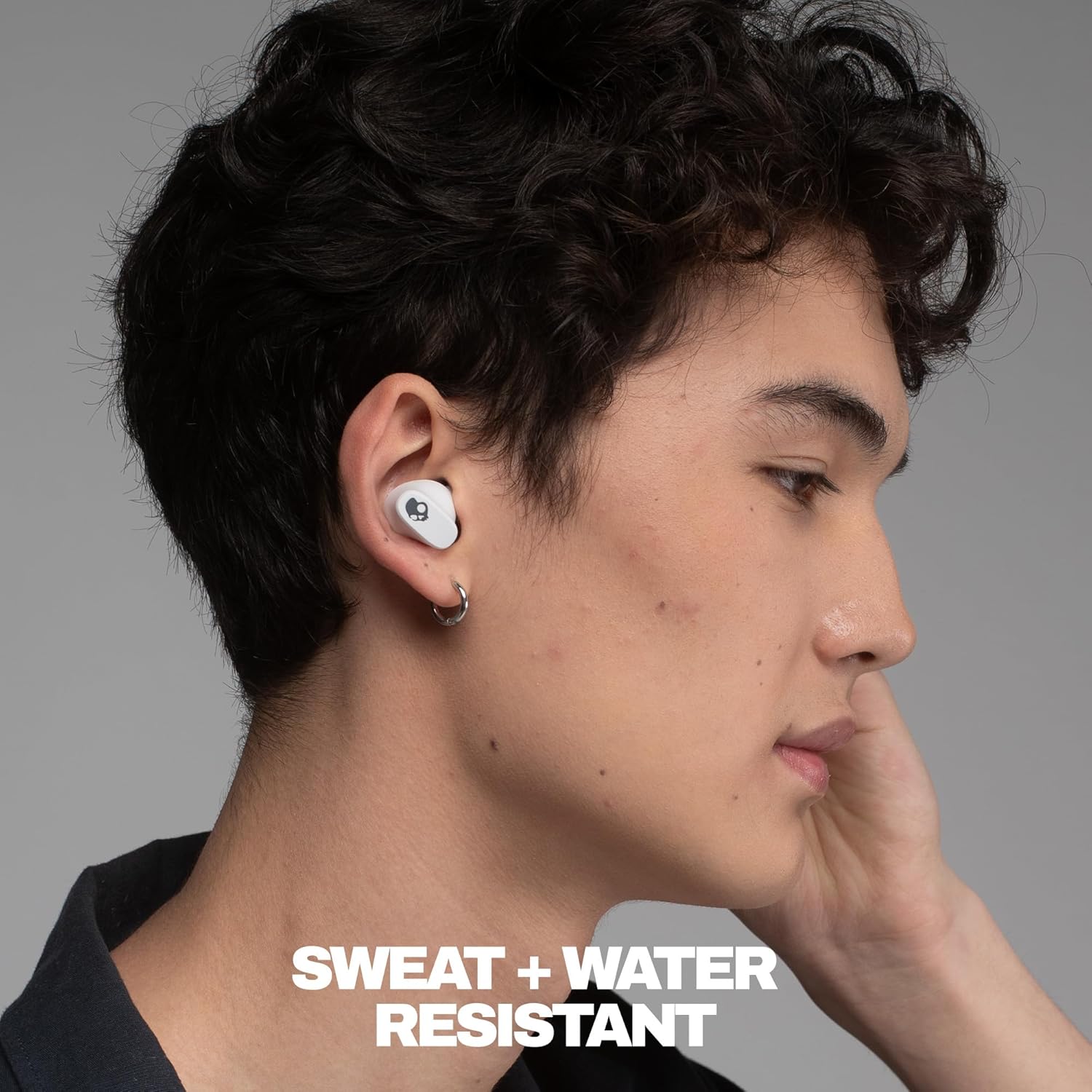 AUDÍFONOS TRUE WIRELESS SKULLCANDY SMOKIN’ BUDS 360 BONE - 3