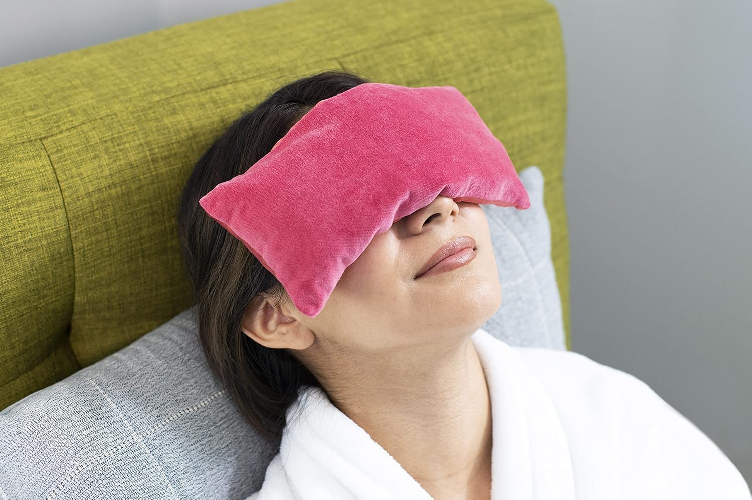 ALMOHADA TERAPÉUTICA PARA OJOS DREAMTIME CON PÉTALOS DE ROSA - 2