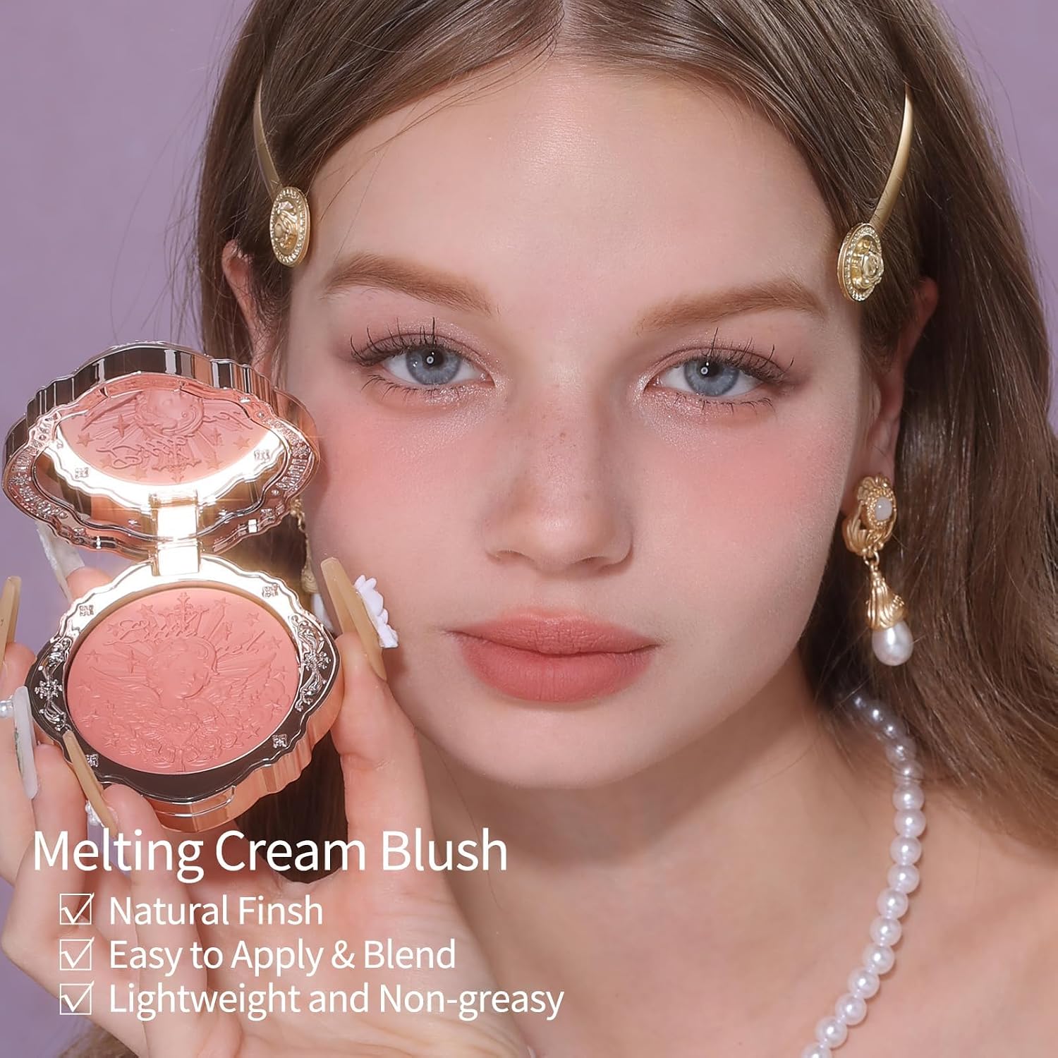 SET DE MAQUILLAJE FLOWER KNOWS LITTLE ANGEL 5 PIEZAS CON LABIAL MATE C04, RUBOR CREMA 04, PALETA DE SOMBRAS 01, BOLSA DE LONA Y - 4