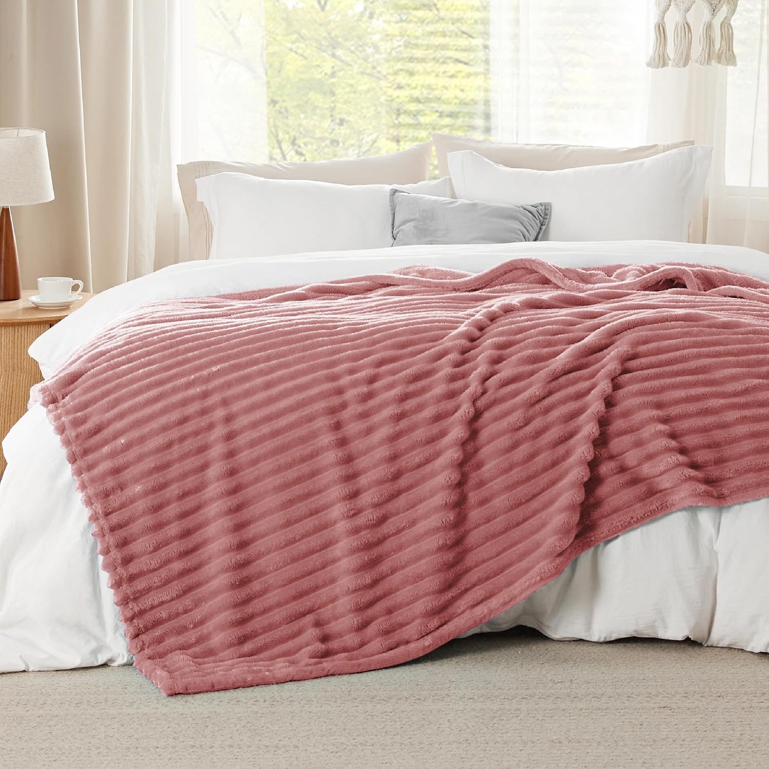 MANTA BEDSURE QUEEN SIZE ROSADO POLVO 90X90 PULGADAS - 3
