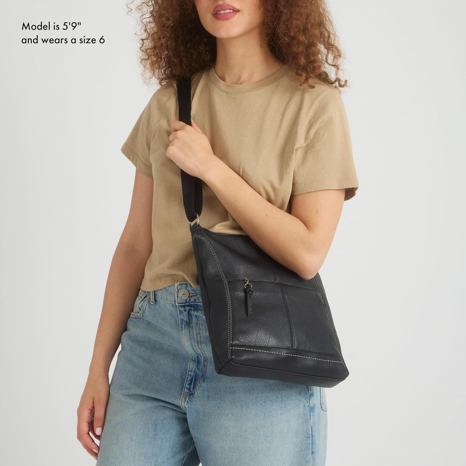 BOLSO CRUZADO THE SAK LUCIA DE CUERO CON CIERRE Y CORREA AJUSTABLE - 2