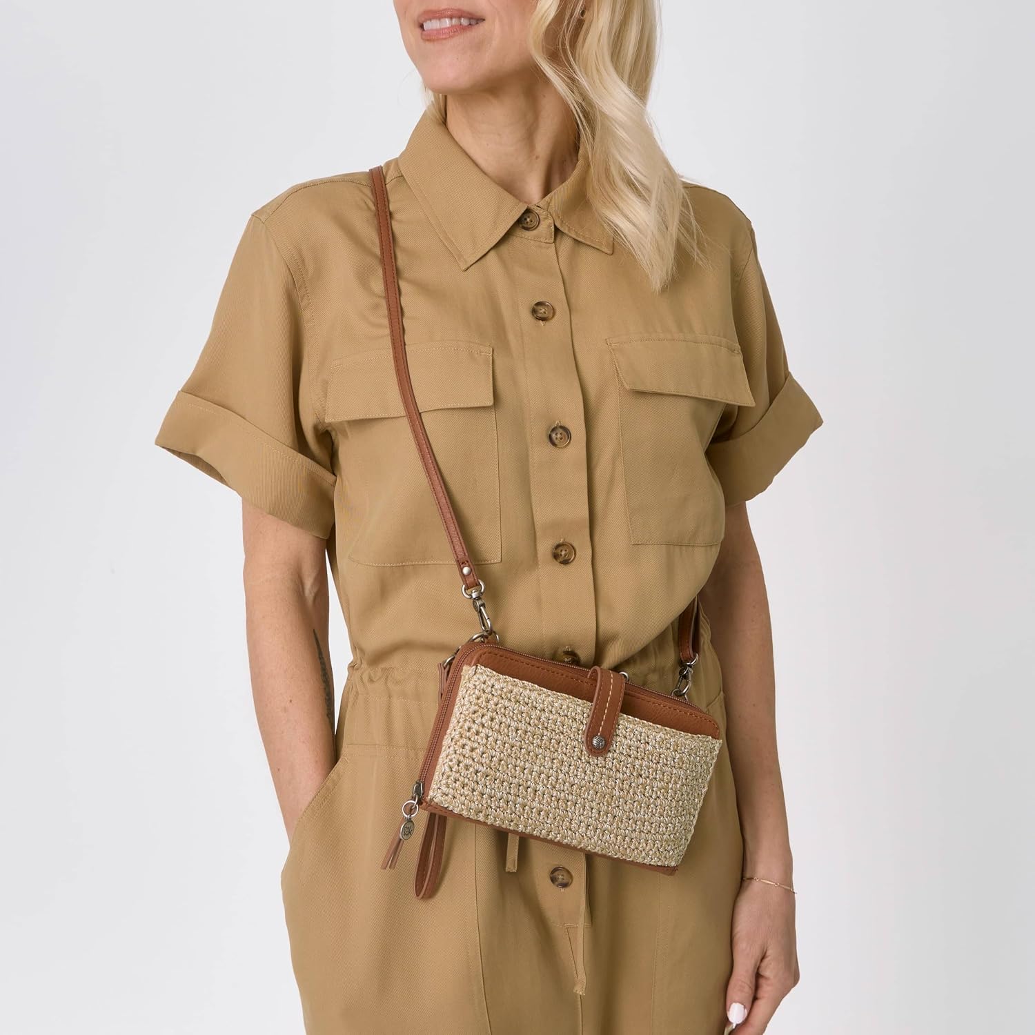 BOLSO CRUZADO PARA SMARTPHONE THE SAK IRIS PEQUEÑO PARA MUJER CON BILLETERA Y CONVERTIBLE EN PULSERA CON CIERRE - 2