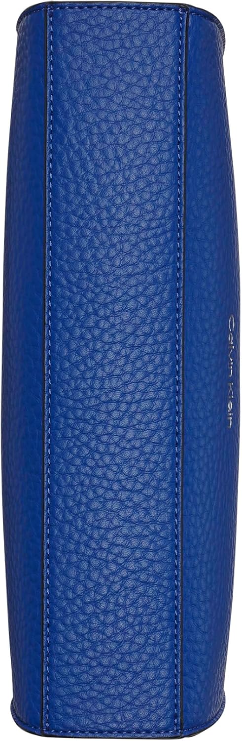 BOLSO CRUZADO CALVIN KLEIN GARNET PARA MUJER COLOR GRANATE - 4