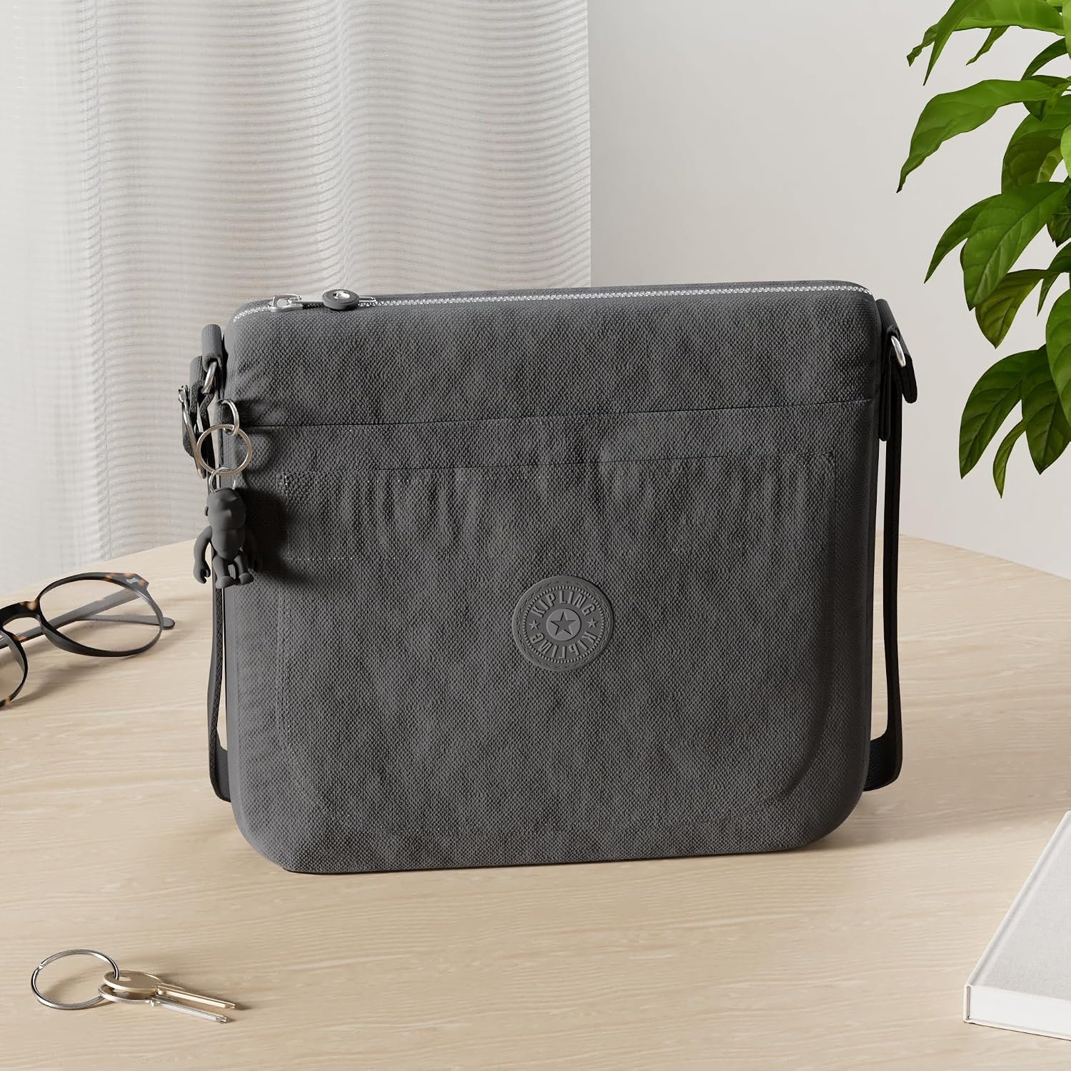 BOLSO CRUZADO PARA MUJER KIPLING SEBASTIAN SUPER LIGERO Y DURADERO - 3