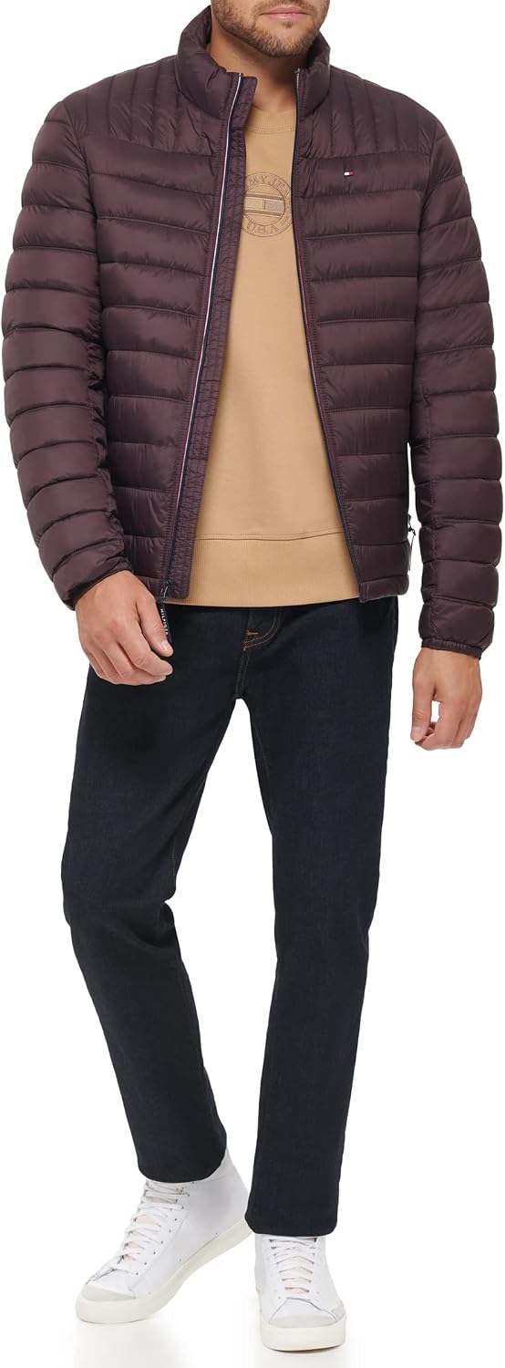 CASACA TOMMY HILFIGER ULTRA LOFT LIGERA PLEGABLE PARA HOMBRE - 3