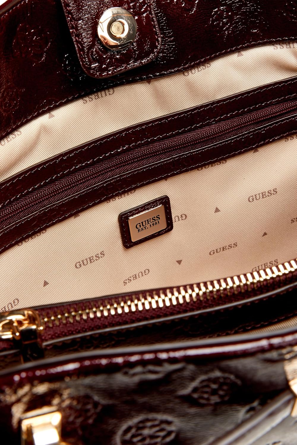 BOLSO SATCHEL GUESS CARMELLA TAUPE - 4