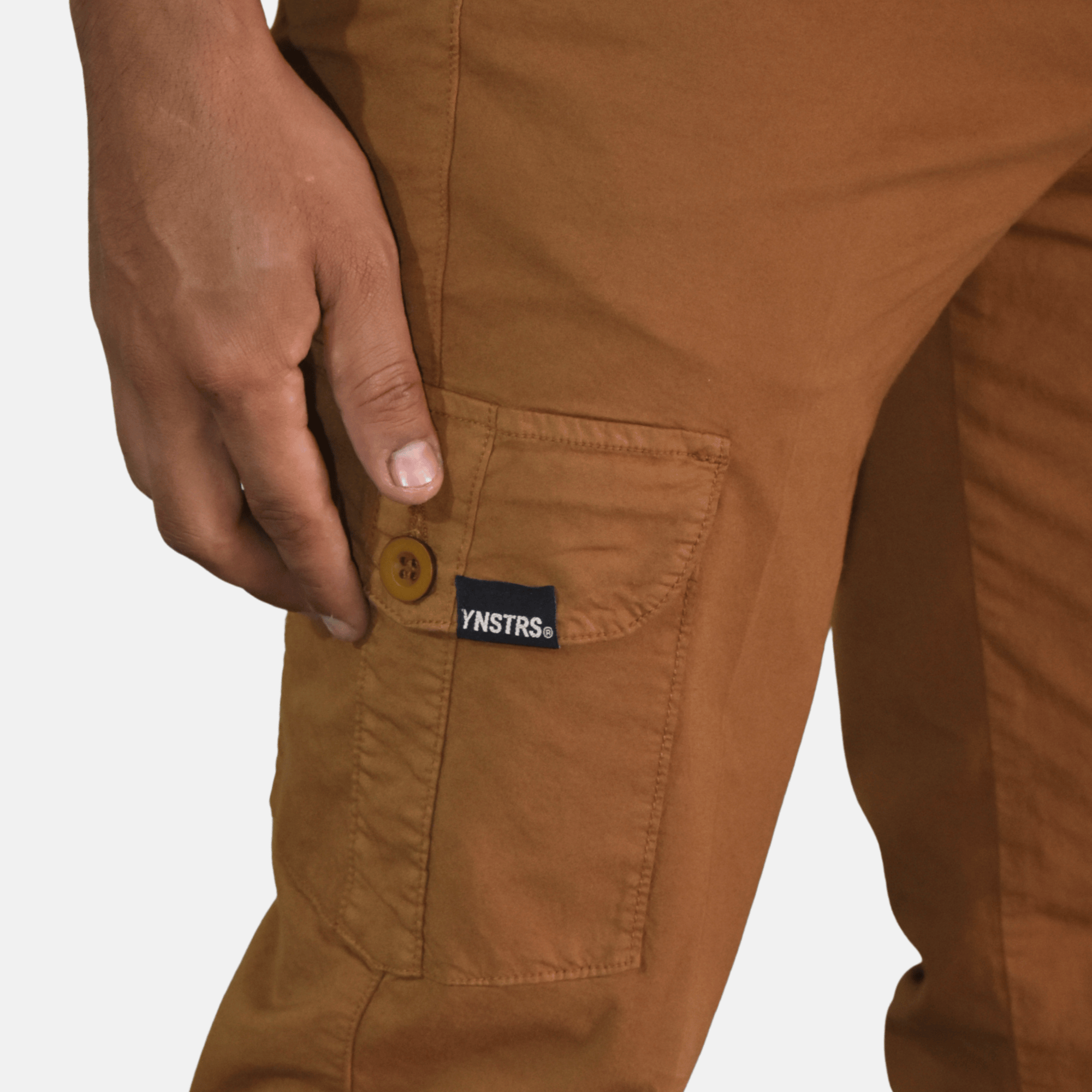 JOGGER CARGO URBANO HOMBRE DRILL SEMIPITILLO YONISTERS CLOTHING CAMEL - 4