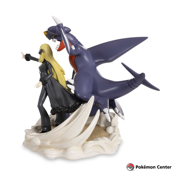 POKEMON CENTER ESTATUA CYNTHIA Y GARCHOMP - 3