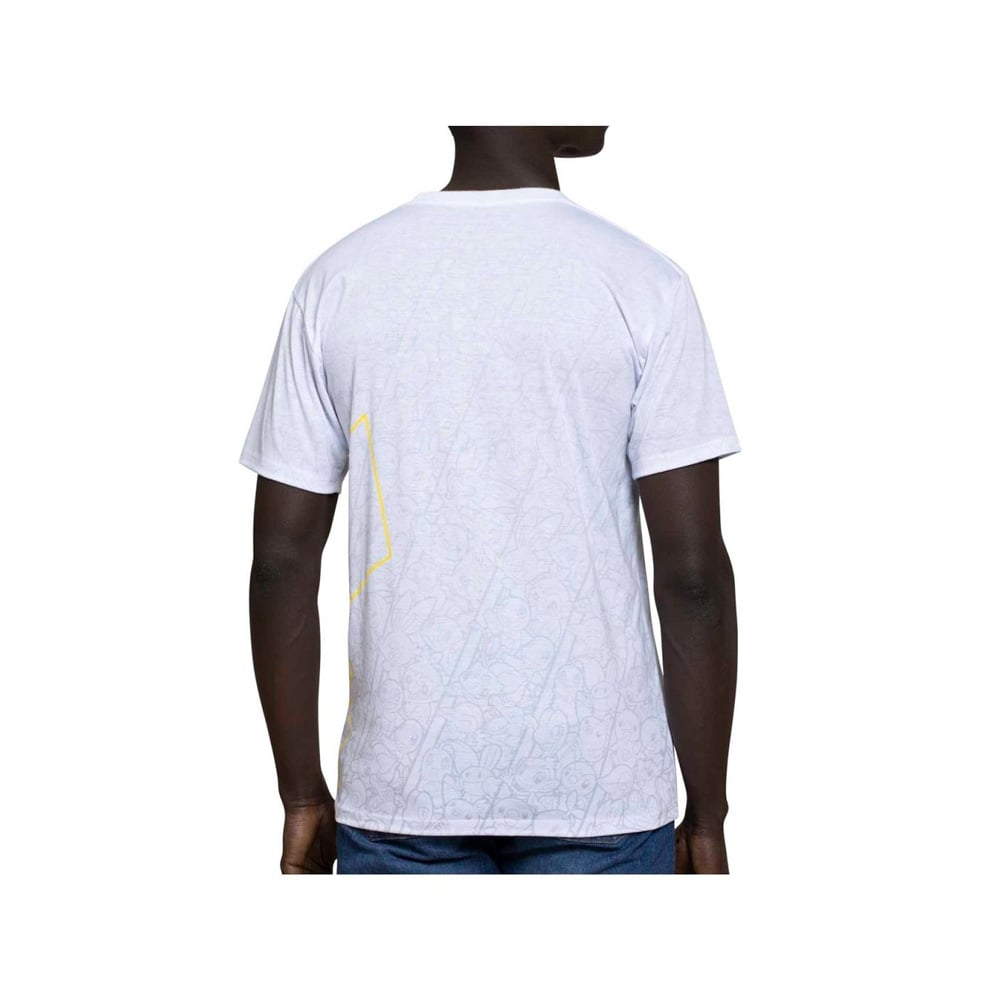 POKEMON CENTER POLO BLANCO CELEBRATIONS TALLA L - 3