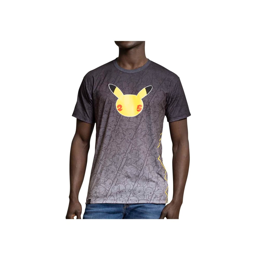 POKEMON CENTER POLO NEGRO CELEBRATIONS TALLA M - 1