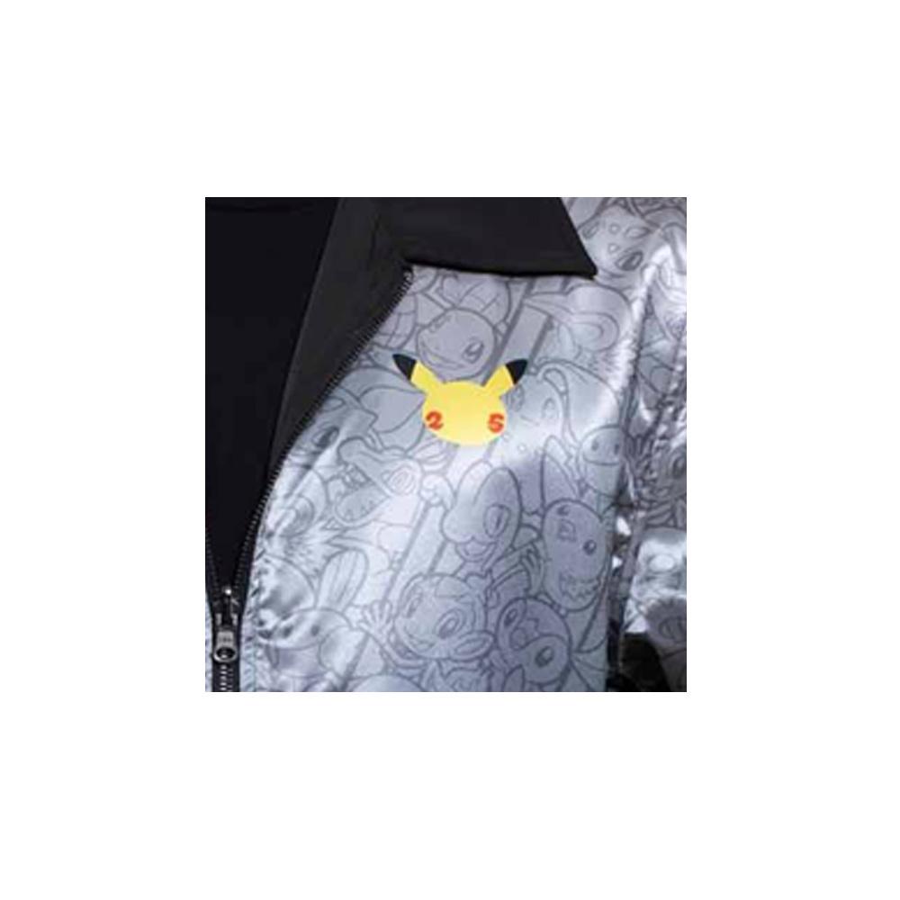 POKEMON CENTER CASACA REVERSIBLE CELEBRATIONS TALLA M - 4