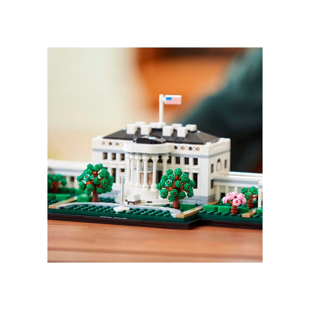 LEGO ARCHITECTURE WHITE HOUSE 21054 - 4
