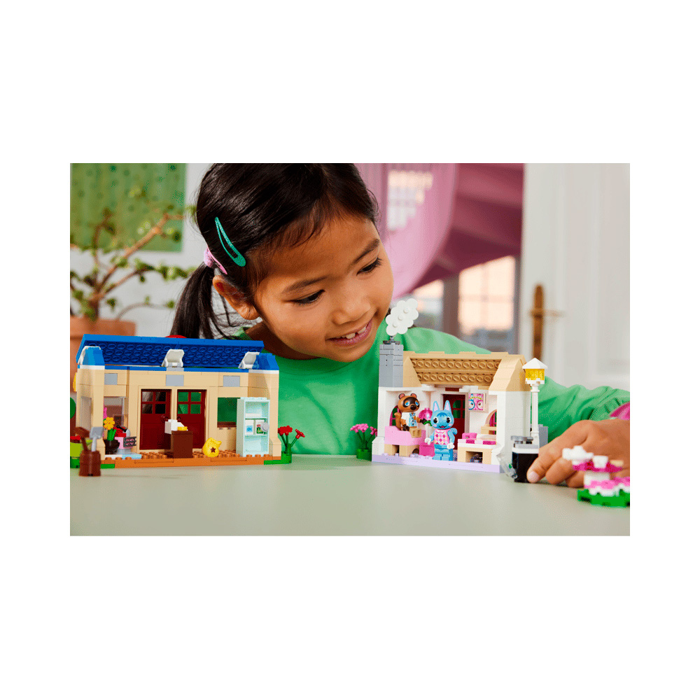 LEGO ANIMAL CROSSING NOOKS CRANNY ROSIES HOUSE 77050 - 2