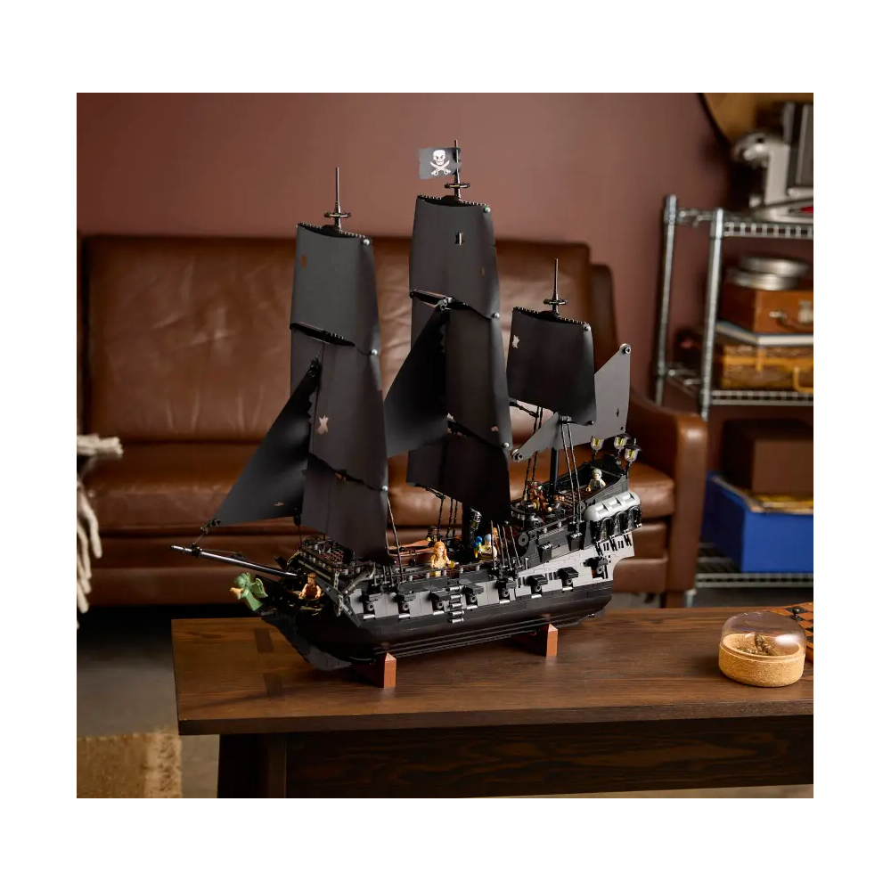 LEGO ICONS BARCO PERLA NEGRA CAPITAN JACK SPARROW 10365 - 3
