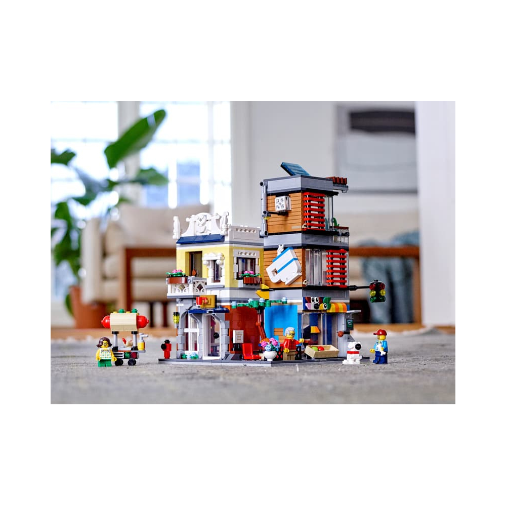 LEGO CREATOR 3 IN 1 TOWNHOUSE PET SHOP CAFE 31097 - 3