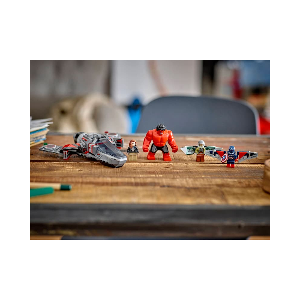 LEGO MARVEL CAPTAIN AMERICA VS RED HUL 76292 - 4
