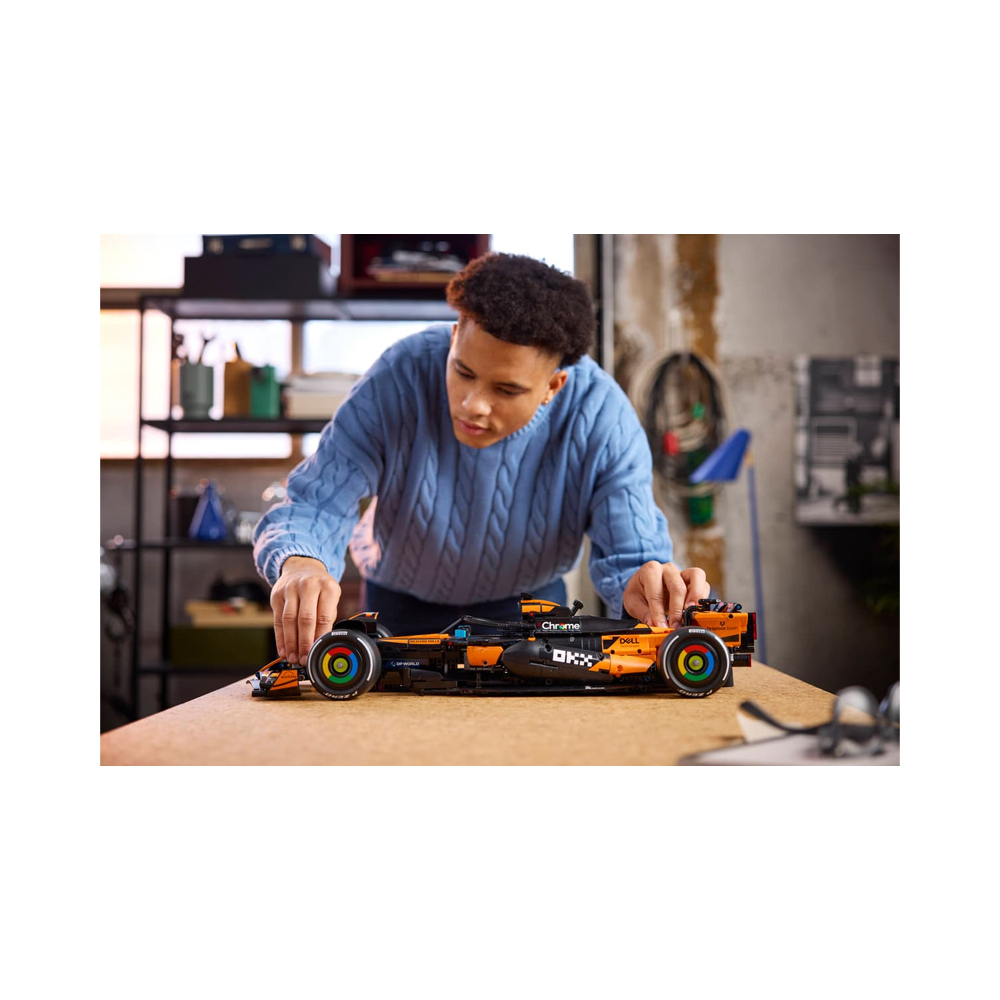 LEGO TECHNIC MCLAREN MCL39 F1 42228 - 6