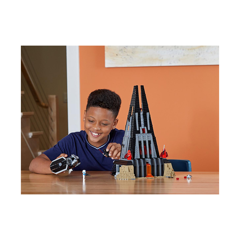 LEGO STAR WARS DARTH VADER CASTLE 75251 - 2