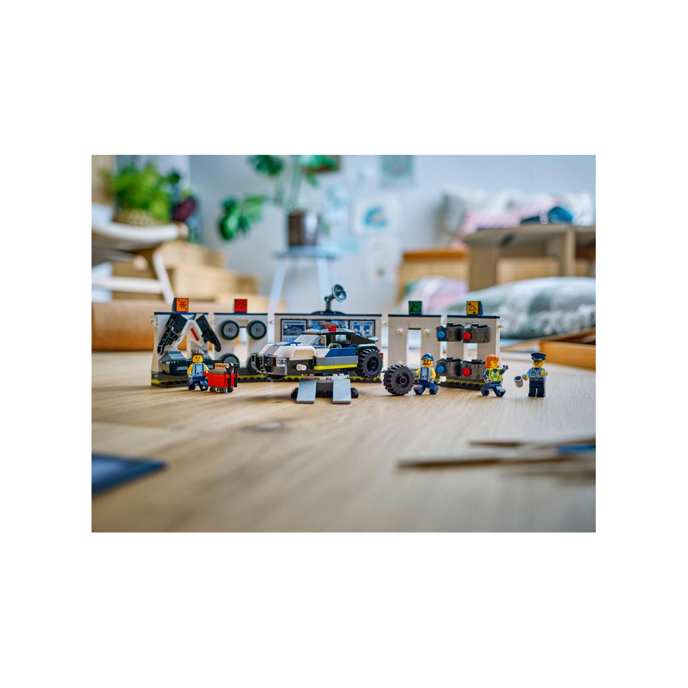 LEGO CITY CUSTOM POLICE CAR GARAGE 60457 - 6