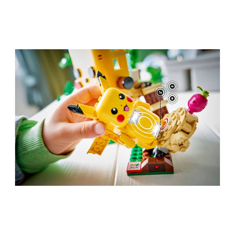 LEGO POKEMON TRAINING HOUSE WITH PIKACHU 72164 - 4
