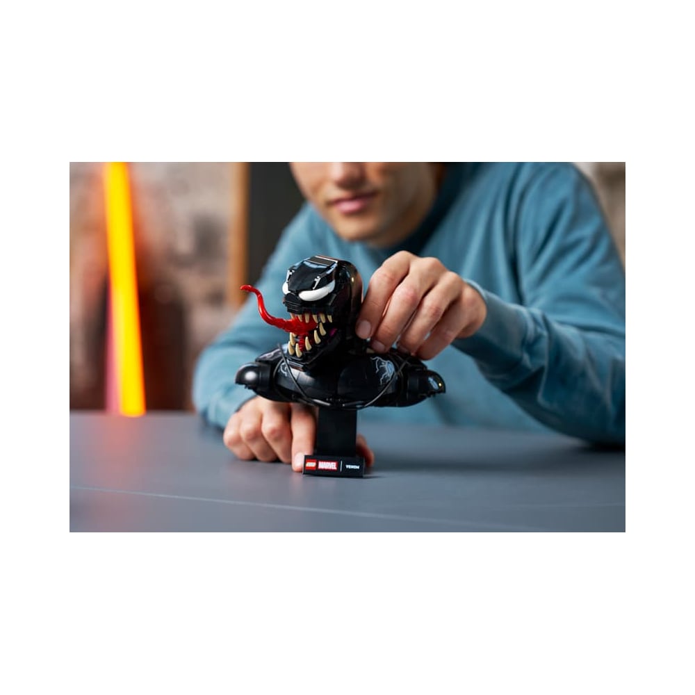 LEGO MARVEL VENOM BUST 76356 - 2