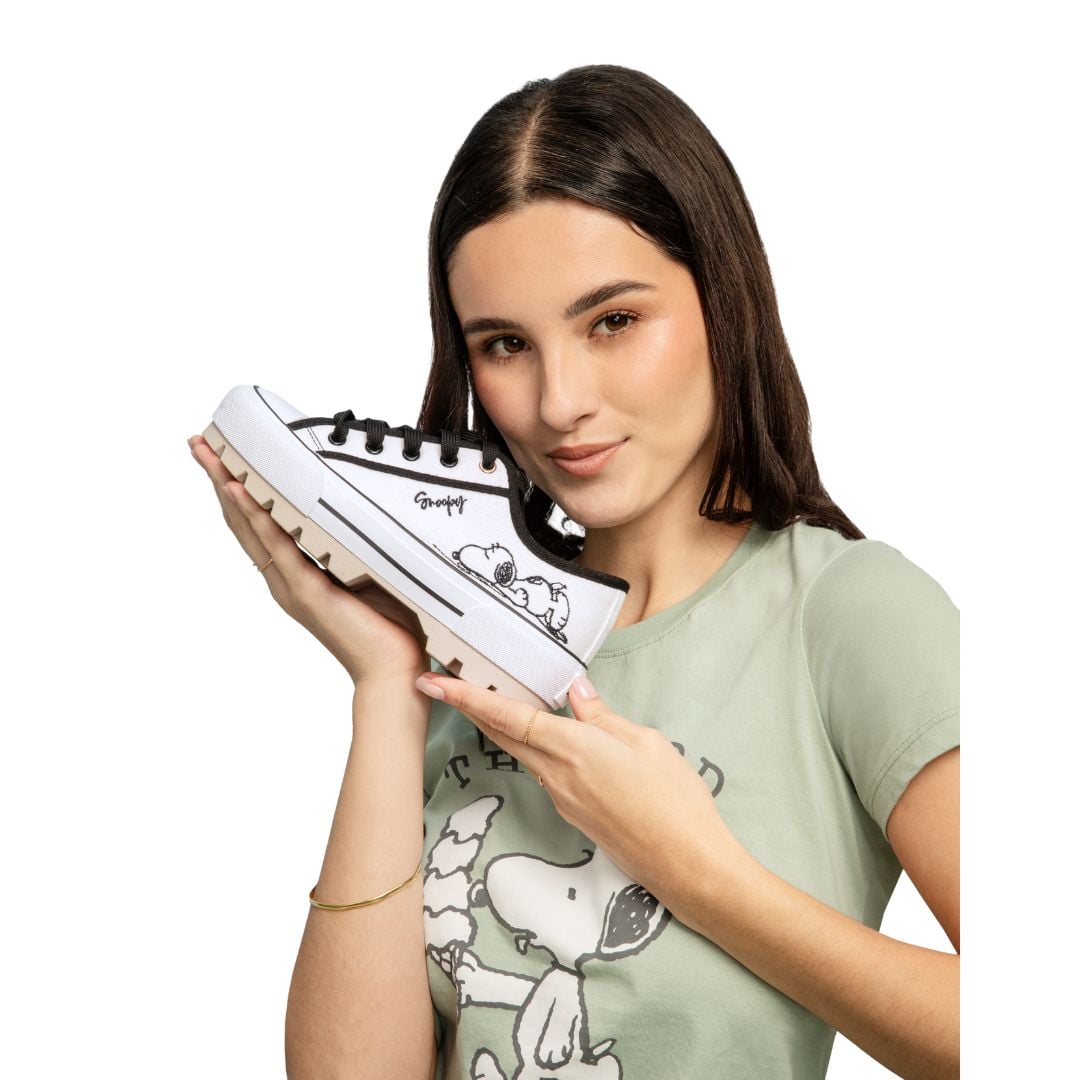 ZAPATILLAS MUJER SNOOPY CASUAL BLANCO Y NEGRO - 5