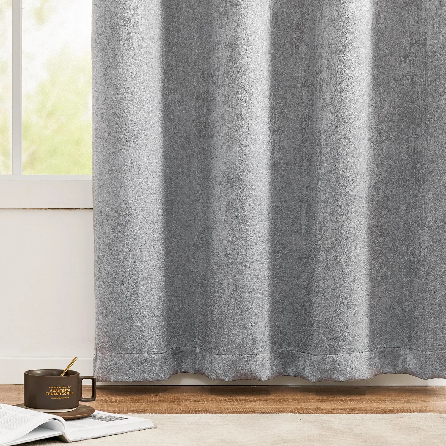 CORTINA DE TELA CON TEXTURA BEIGE CON AROS – 2 PAÑOS - 6