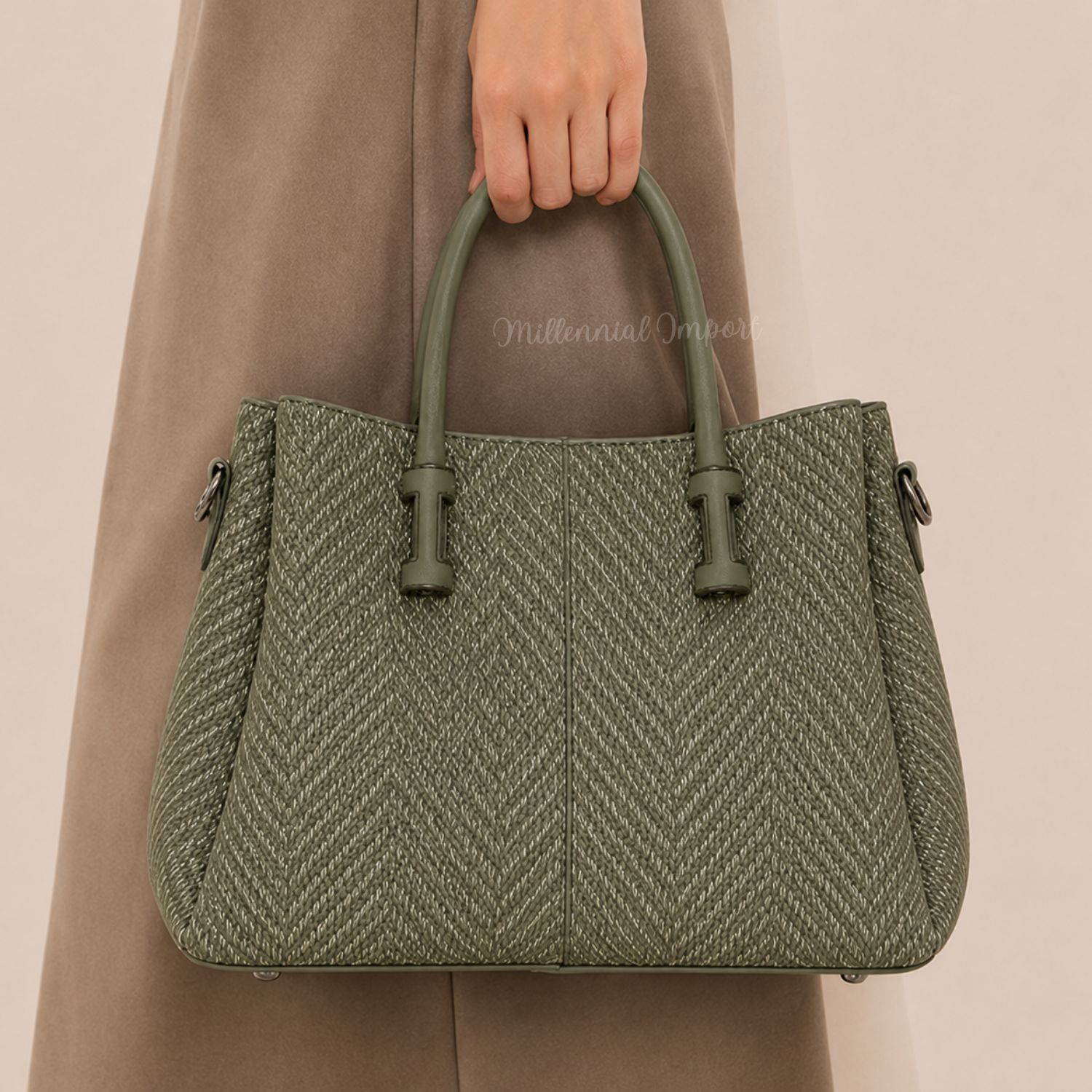 CARTERA DE MANO ELEGANTE CON 3 DIVISIONES COLOR VERDE - 8