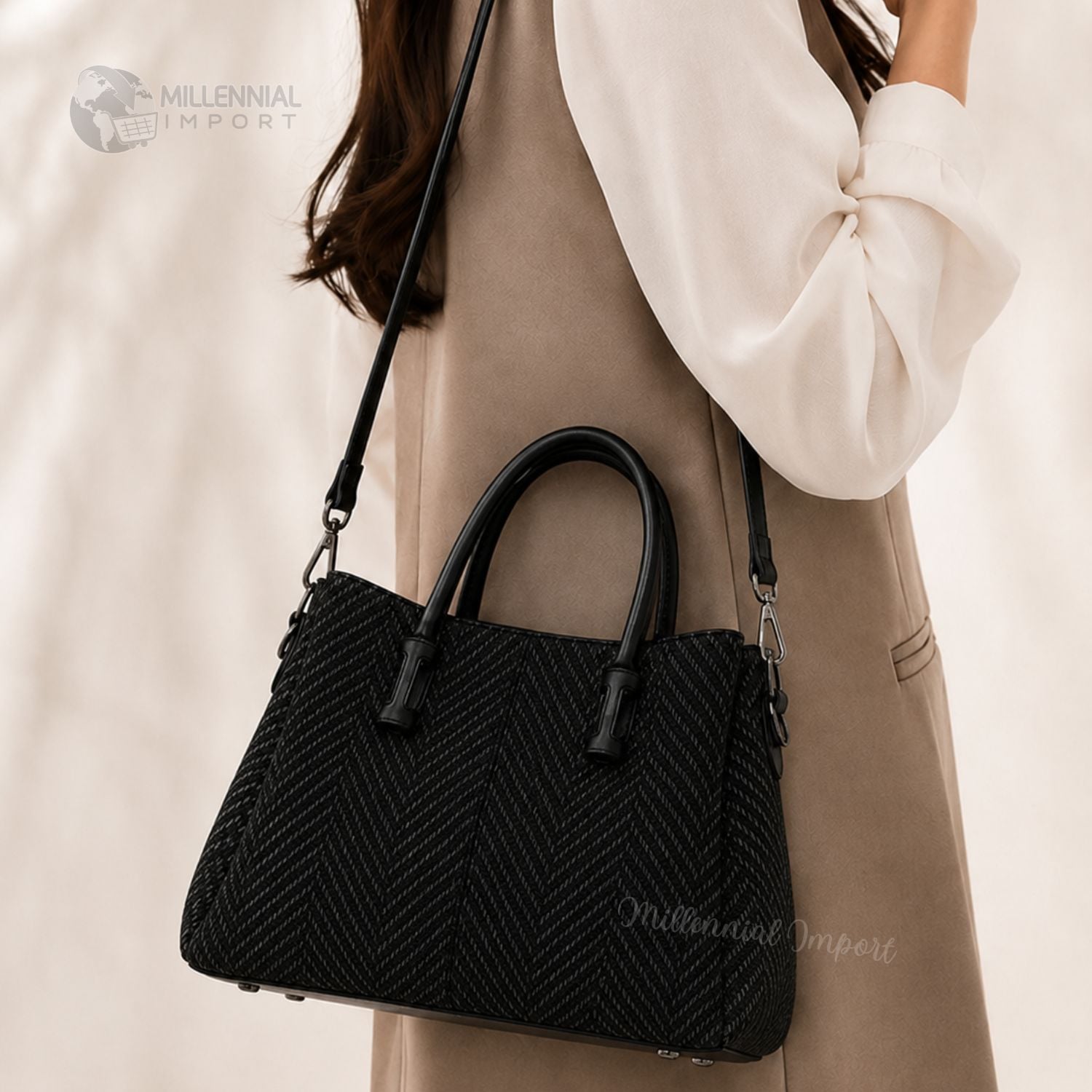 CARTERA DE HOMBRO O MANO ELEGANTE CON 3 DIVISIONES COLOR NEGRO - 3