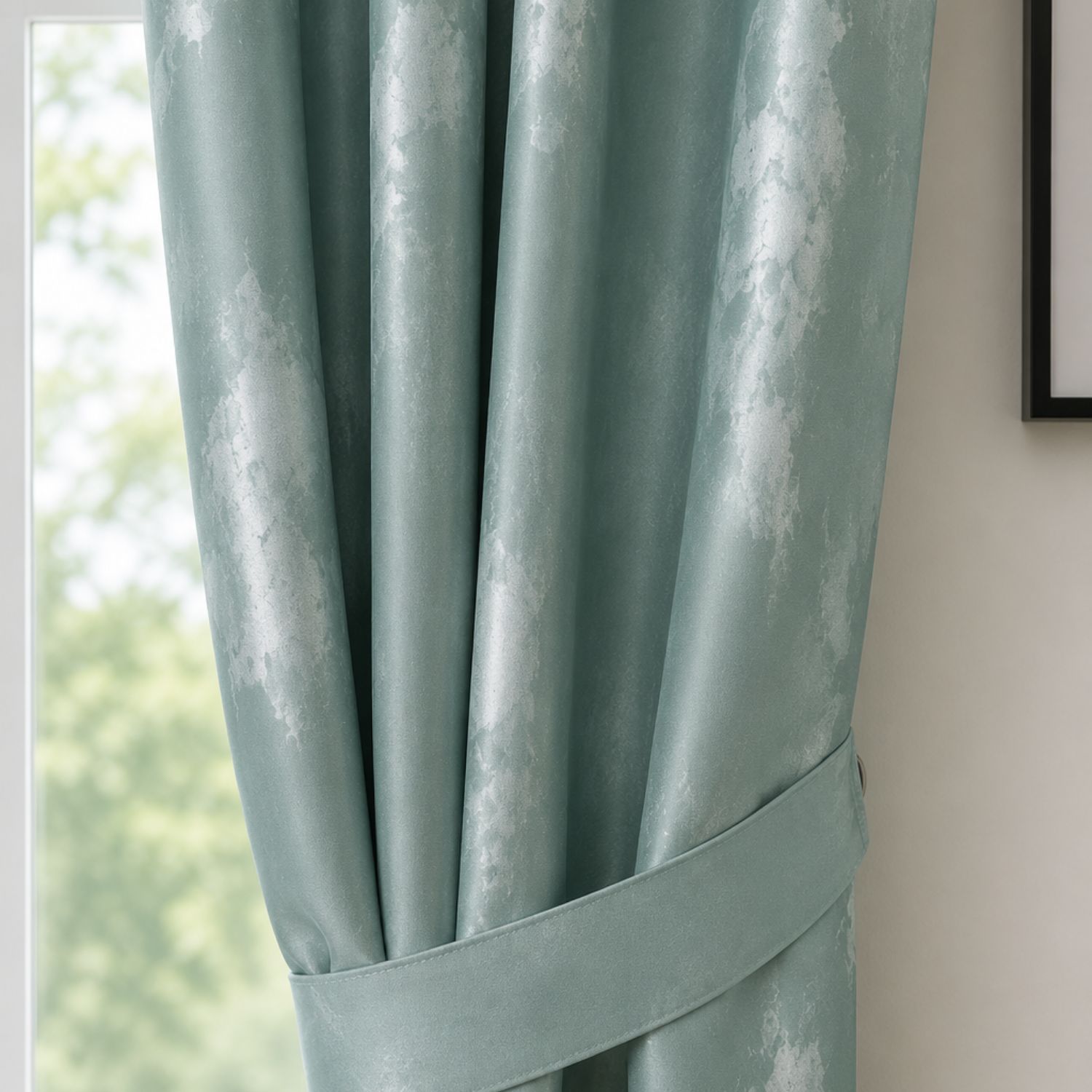 CORTINA VERDE BRILLANTE DE 2 PAÑOS PARA SALA Y DORMITORIO CON ARGOLLAS METÁLICAS - 5