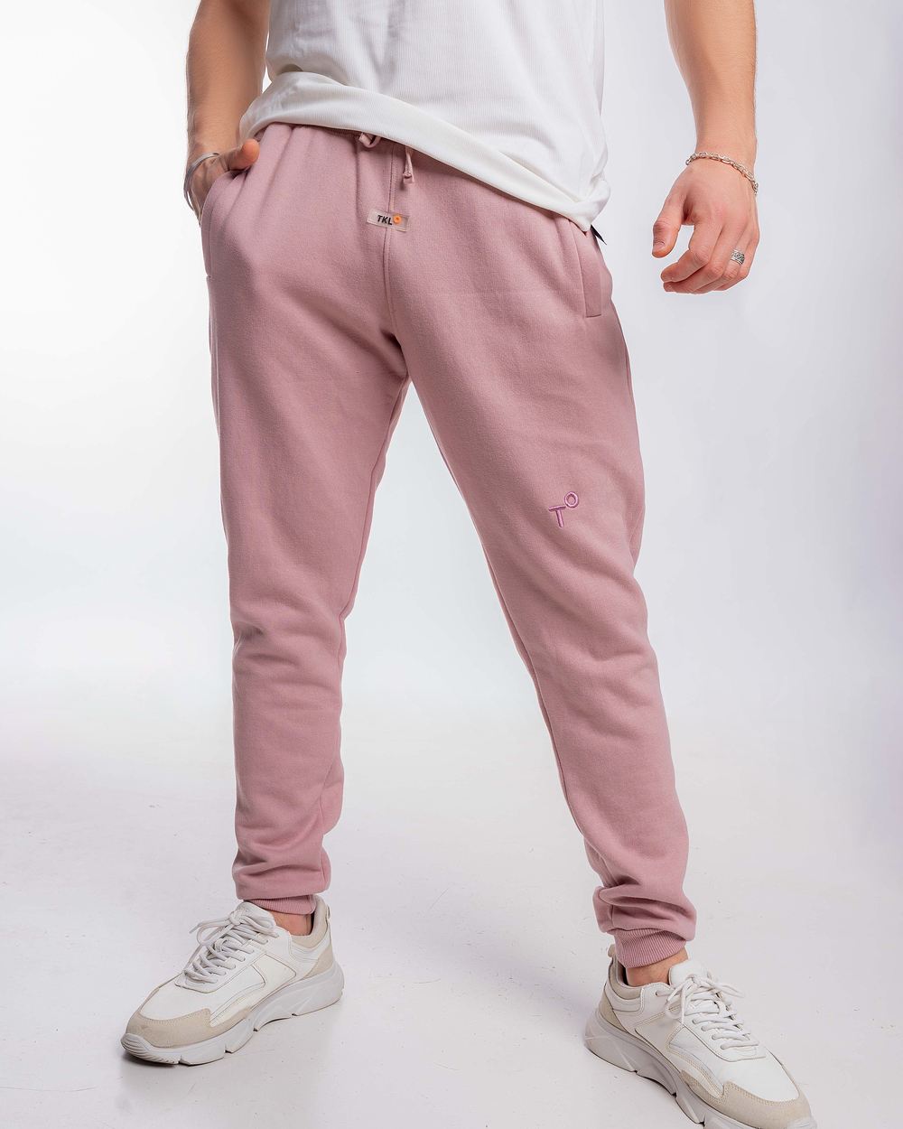 Ripley - BUZO JOGGER HOMBRE TROPIKL LIFESTYLE COLLECTION SLIM FIT ROSE