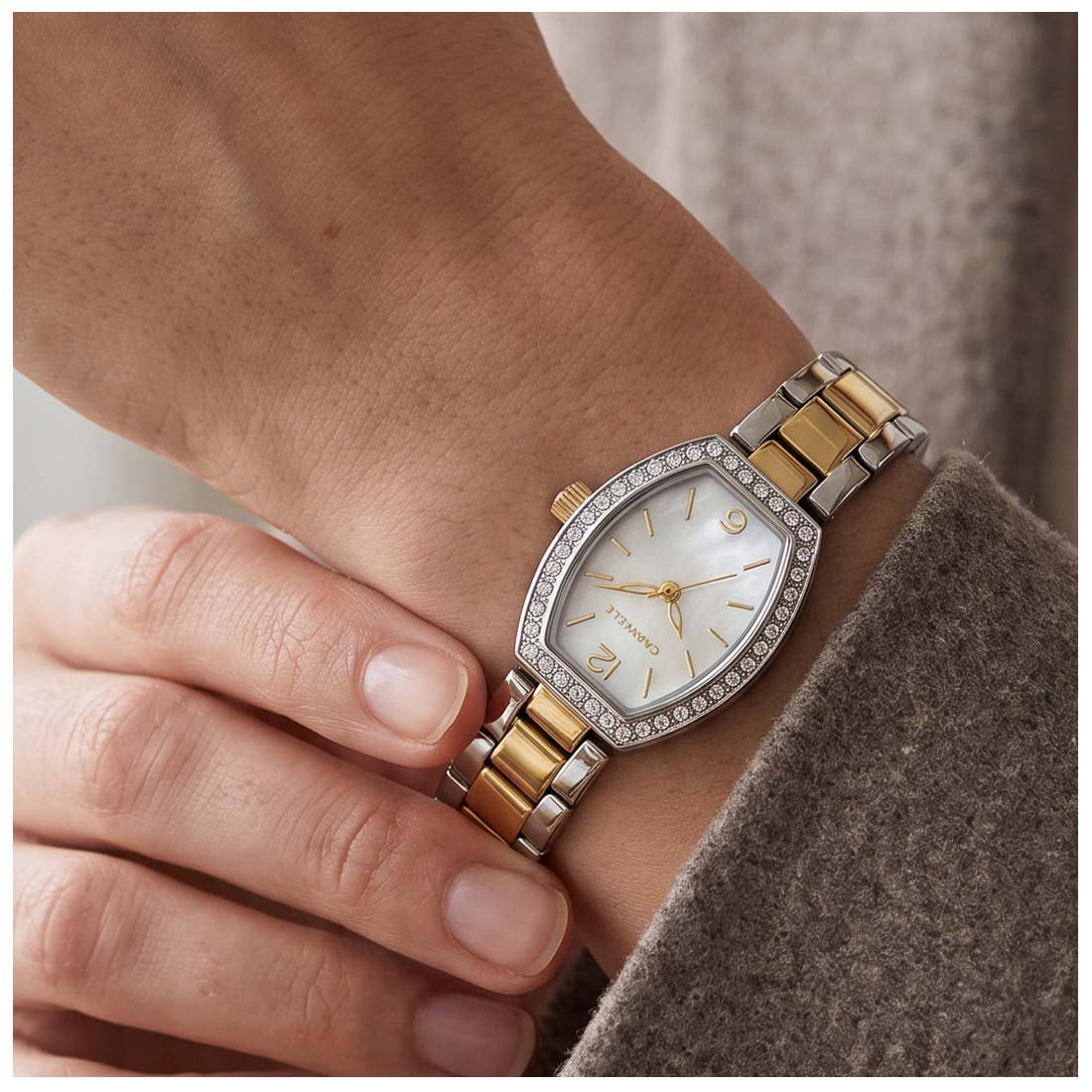 RELOJ MUJER CARAVELLE BULOVA ANALÓGICO NÁCAR PIEDRAS BICOLOR 45L168 - 5