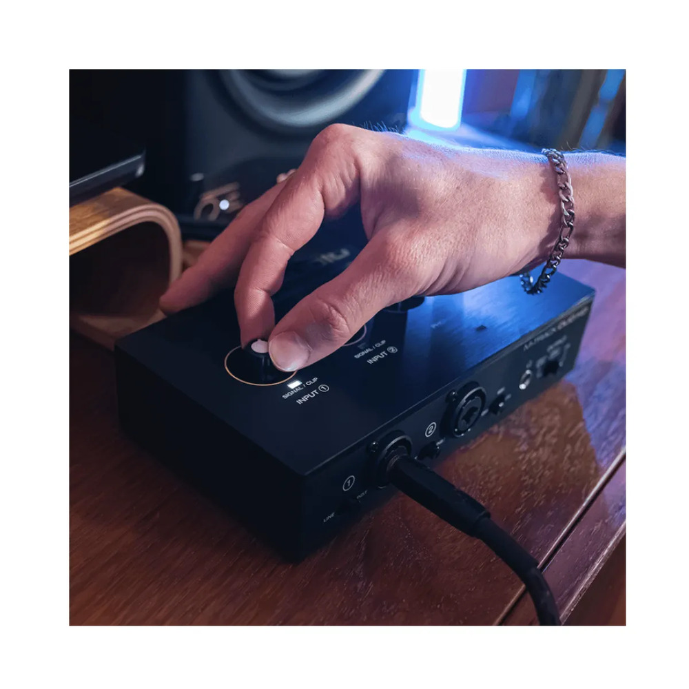 INTERFAZ DE AUDIO M-AUDIO M-TRACK DUO HD - 6