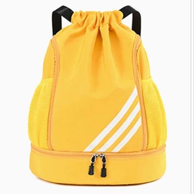 BOLSA DEPORTIVA CON CORDÓN - 2