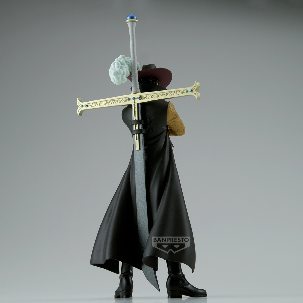 FIGURA COLECCIONABLE BANDAI DE ONE PIECE DXF GRANDLINE SERIE EX MIHAWK - 4
