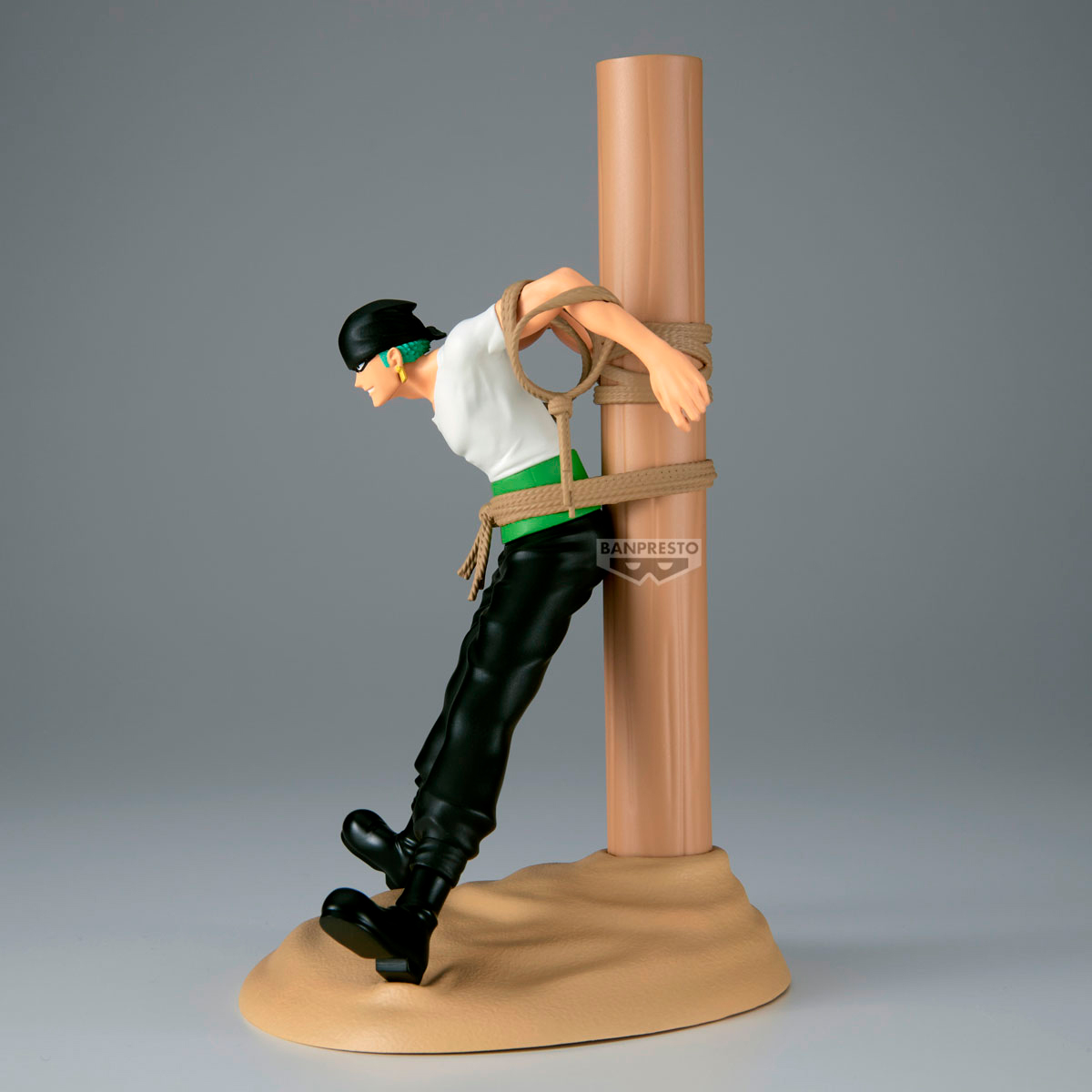 FIGURA BANDAI ONE PIECE FL PIRATE HUNTER ZORO - 2