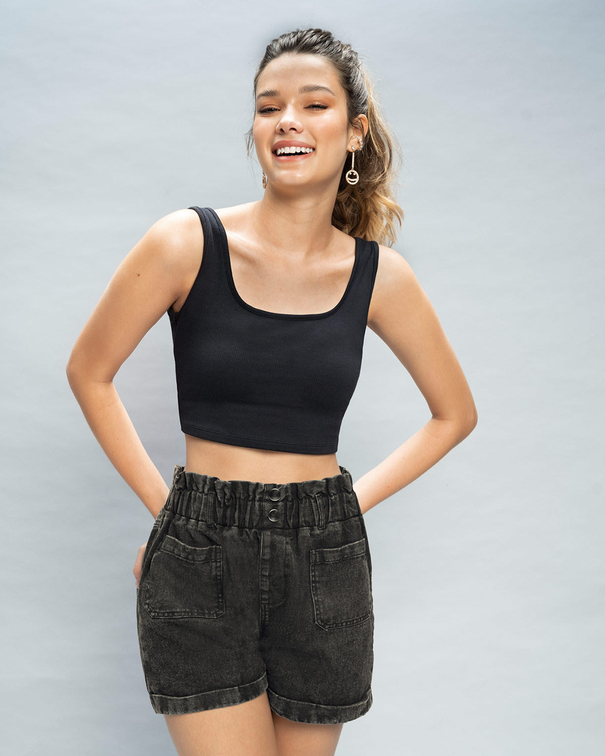 CAMISETA MANGA SISA CROP TOP EN TEJIDO ACANALADO - 4