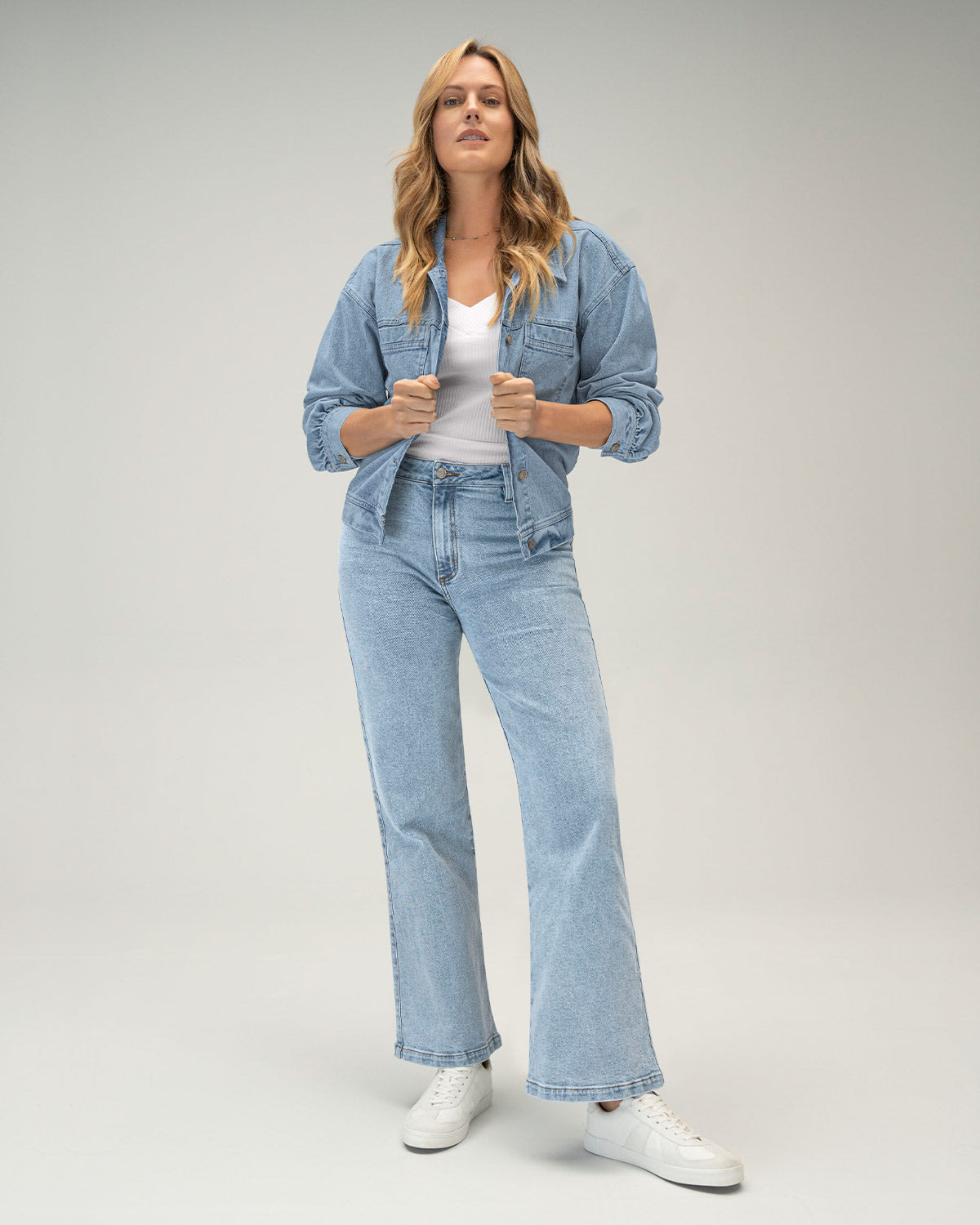 JEAN BOTA ANCHA ESENCIAL PARA MUJER - 3