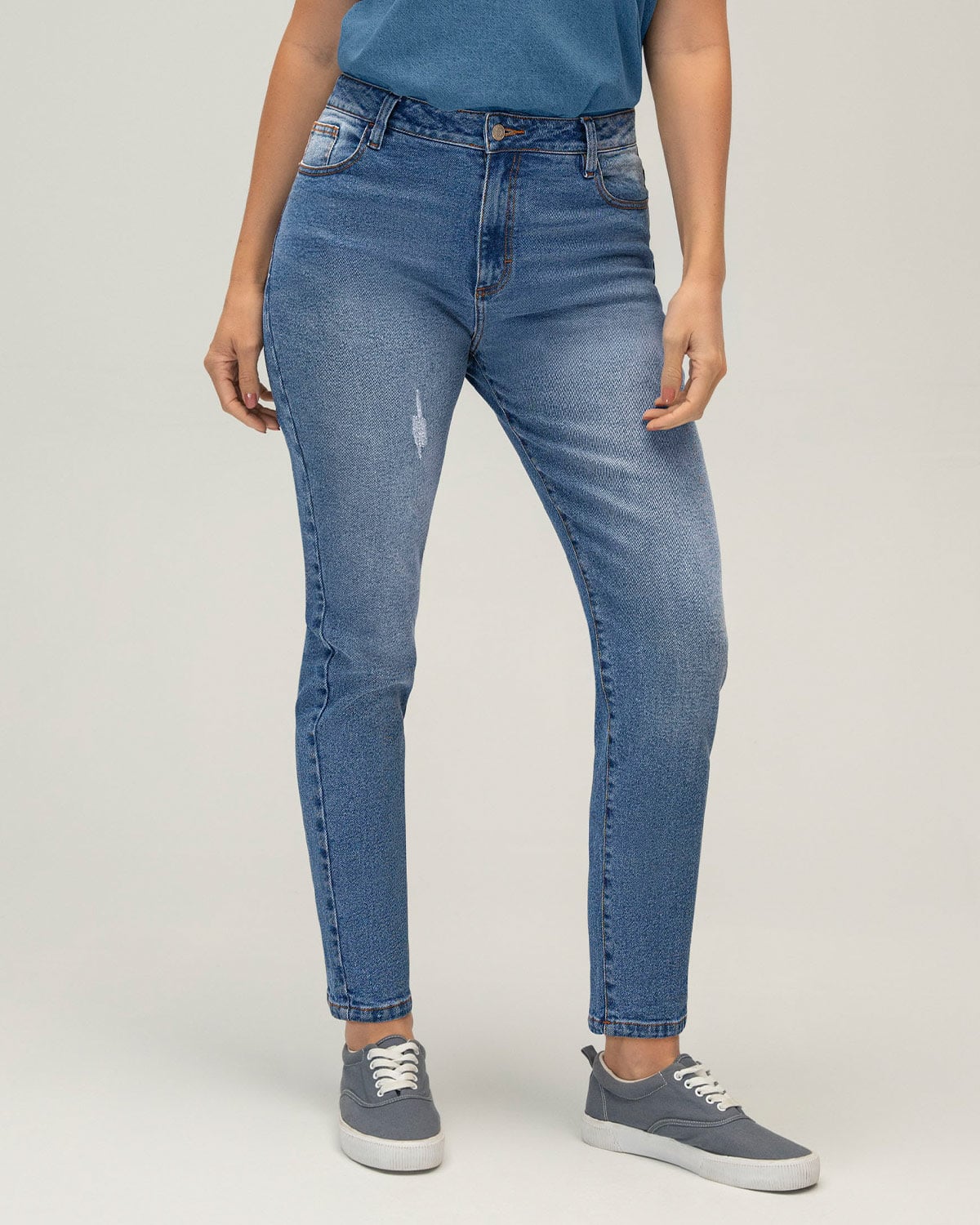 JEAN MOM FIT - 1