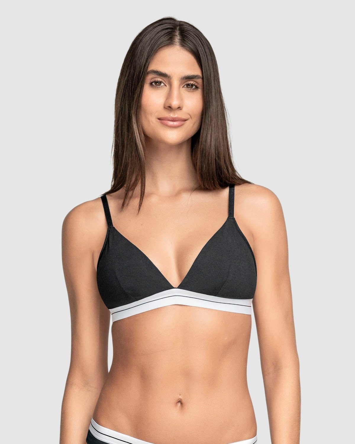 BRASIER TRIANGULAR EN ALGODÓN LIVIANO Y CÓMODO - 1