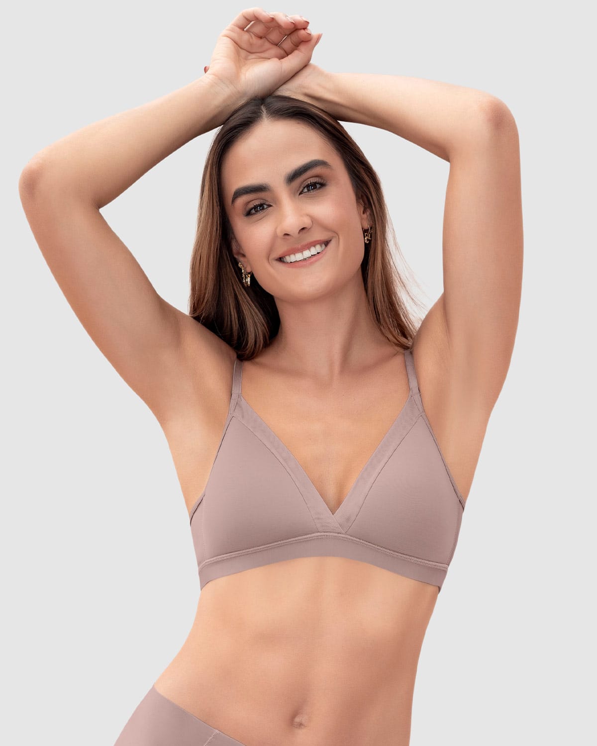 BRASIER SIN ARCO PURA COMODIDAD CON DETALLES EN TUL - 1