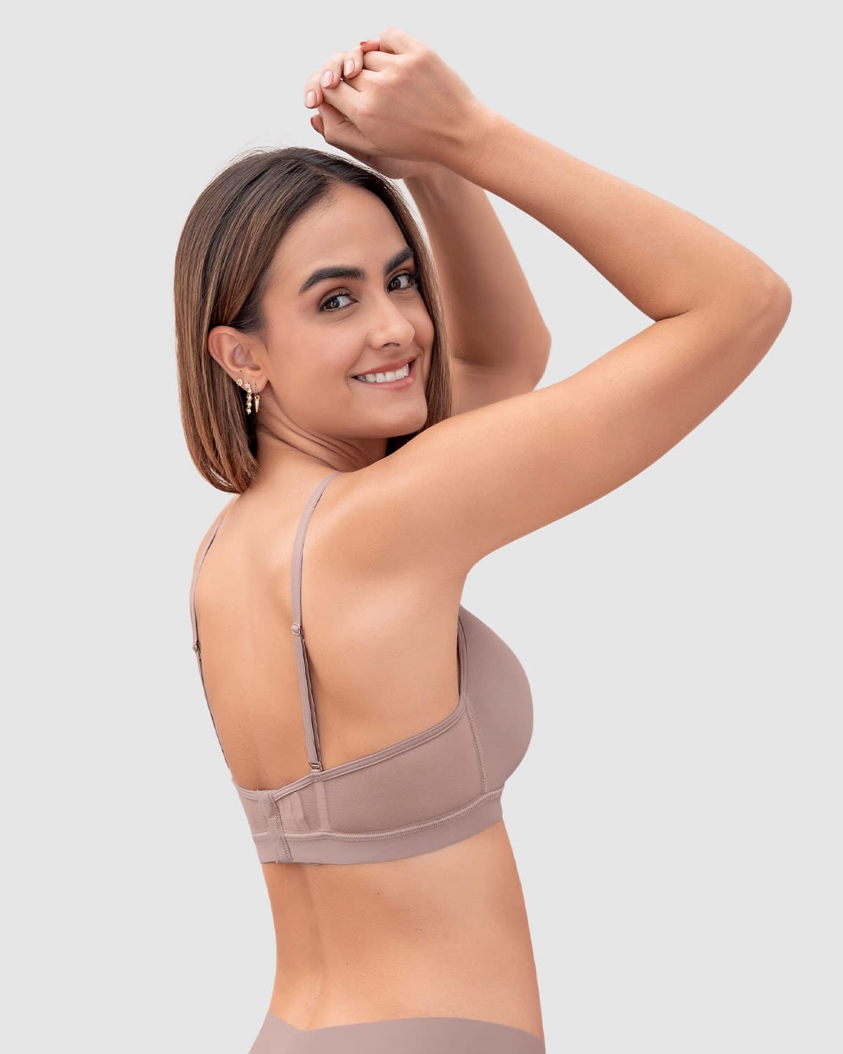 BRASIER SIN ARCO PURA COMODIDAD CON DETALLES EN TUL - 2