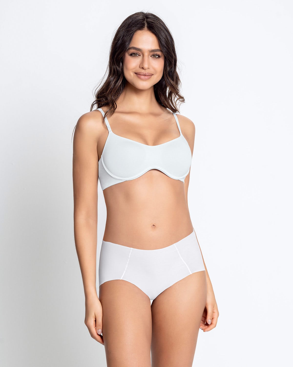 BRASIER ULTRALIVIANO CON COPAS INTERNAS FIJAS - 3