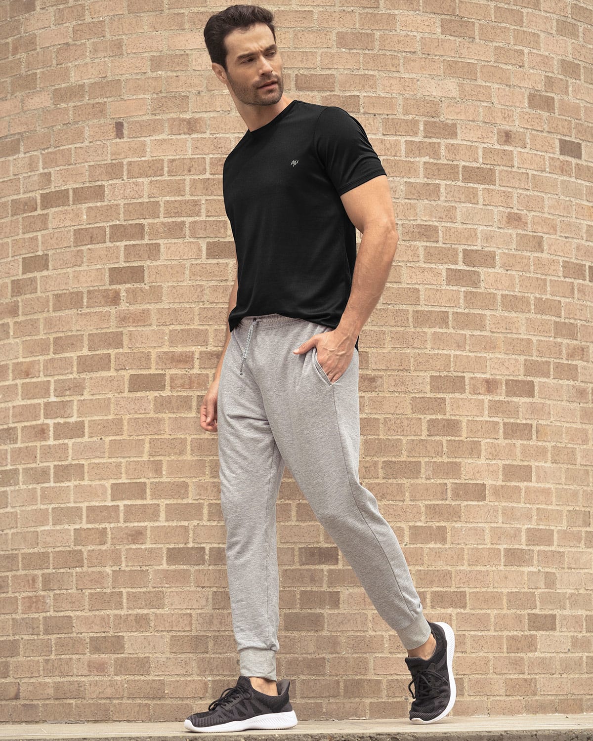 POLO DEPORTIVA MASCULINA SEMIAJUSTADA DE SECADO RÁPIDO - 5