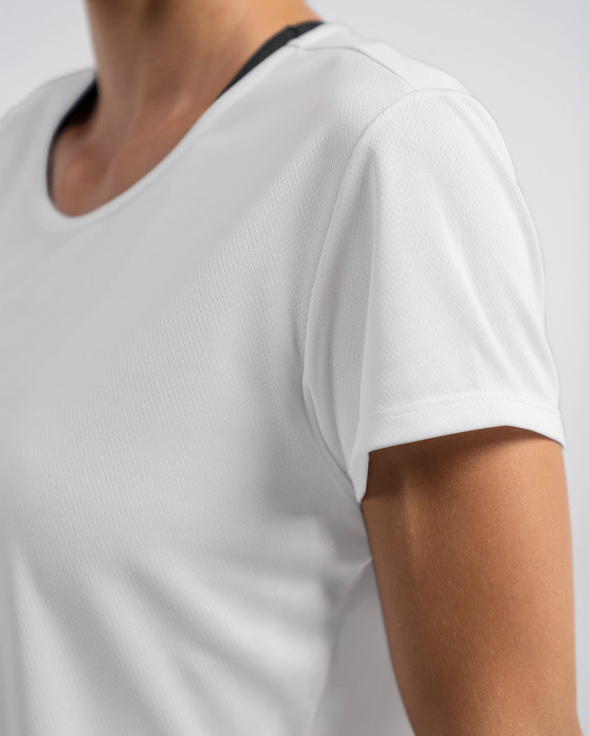 CAMISETA DEPORTIVA DE SECADO RÁPIDO Y SILUETA SEMIAJUSTADA - 4