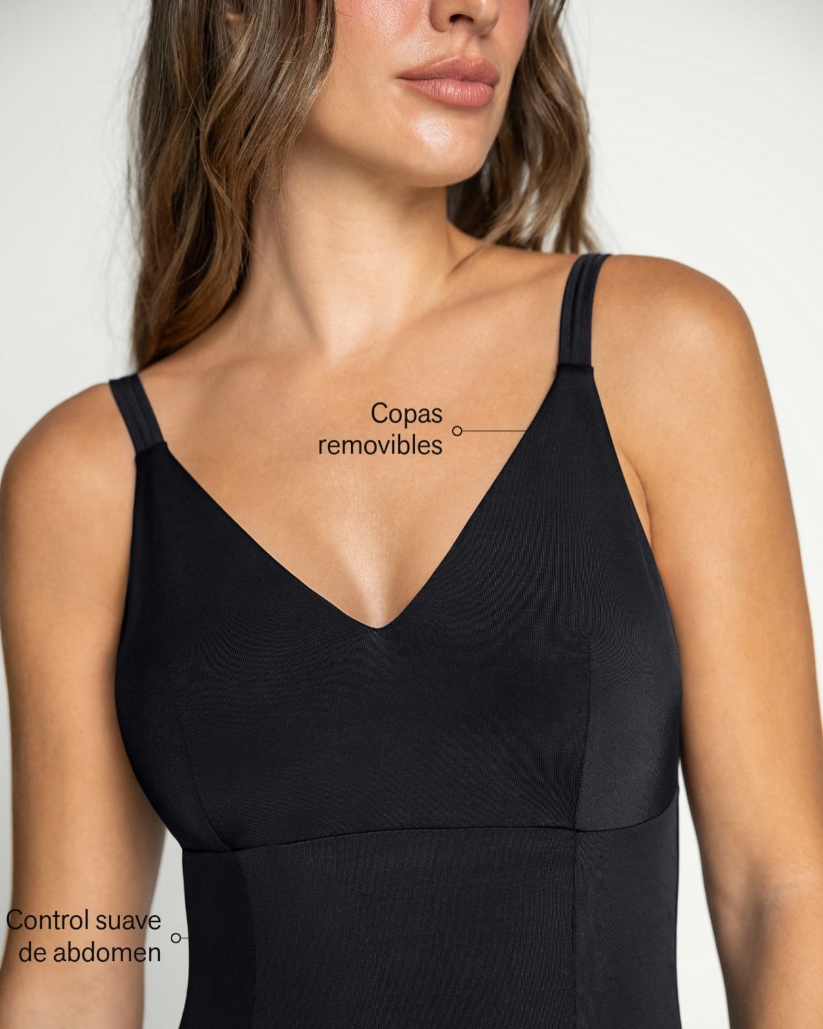 TRAJE DE BAÑO ENTERO CON COPAS Y EFECTO CINTURA RELOJ DE ARENA - 3