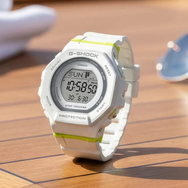 RELOJ CASIO G-SHOCK GMD-B300SC-7DR DE DAMA - 4