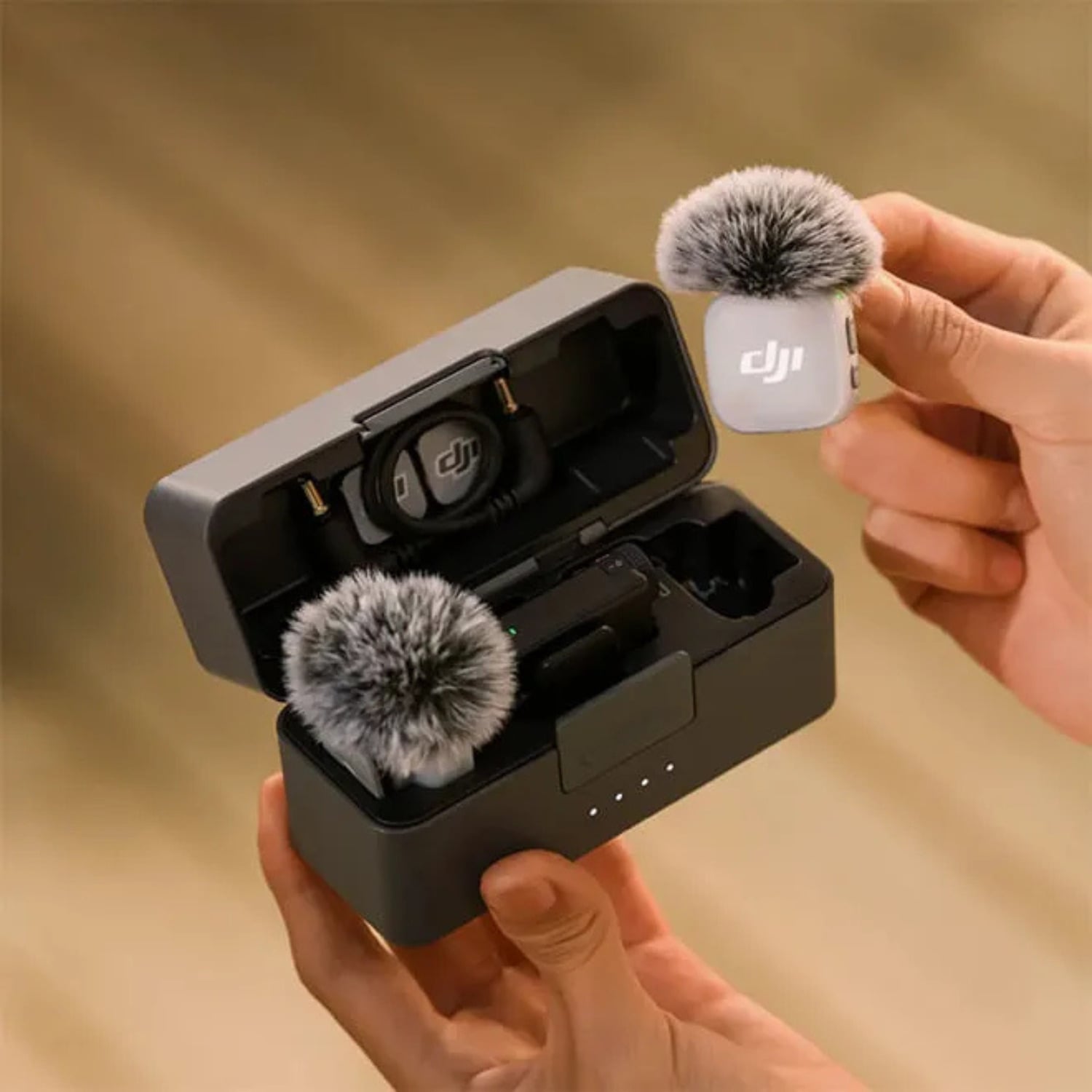 MICRÓFONO INALÁMBRICO DJI MIC MINI 2 (2 TX + 1 RX + ESTUCHE DE CARGA) - 6